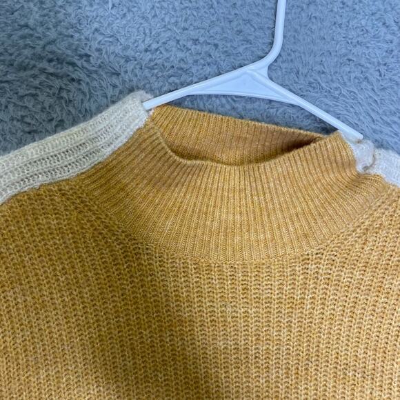 Abercrombie & Fitch womens yellow mock neck sweater stretch tight knit simple - Picture 3 of 9
